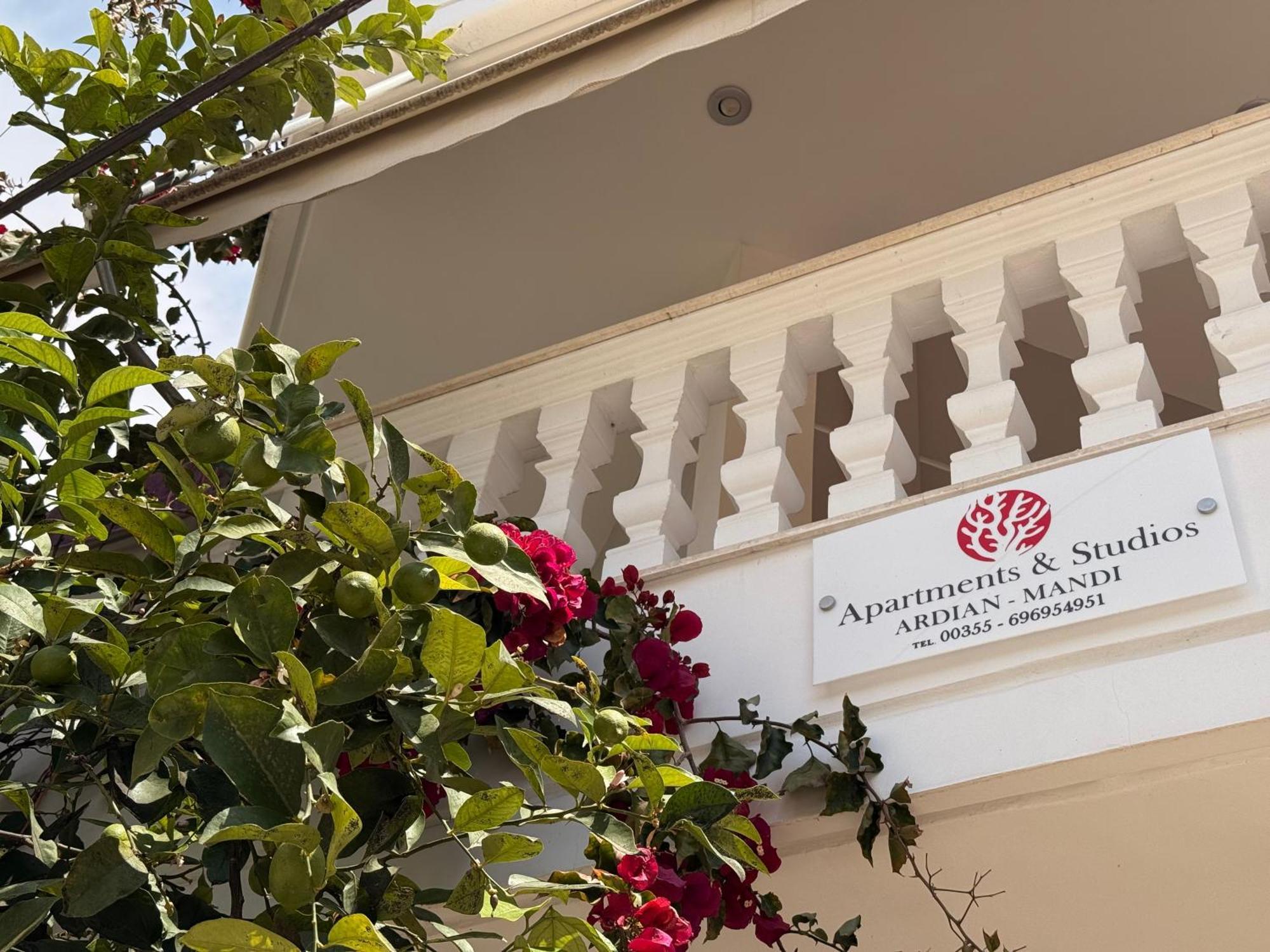 Apartments & Studios Ardian-Mandi Sarande-Albania 외부 사진